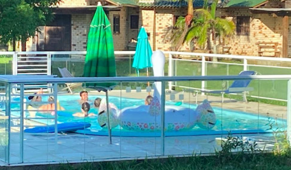 Haras Trevo De Ferro, Praia, Piscina E Campo Torres Kültér fotó