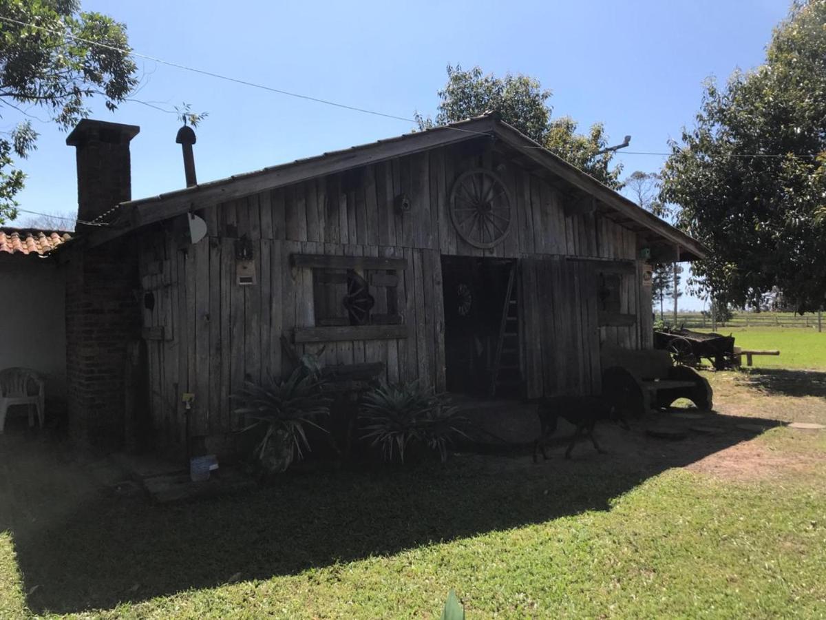 Haras Trevo De Ferro, Praia, Piscina E Campo Torres Kültér fotó